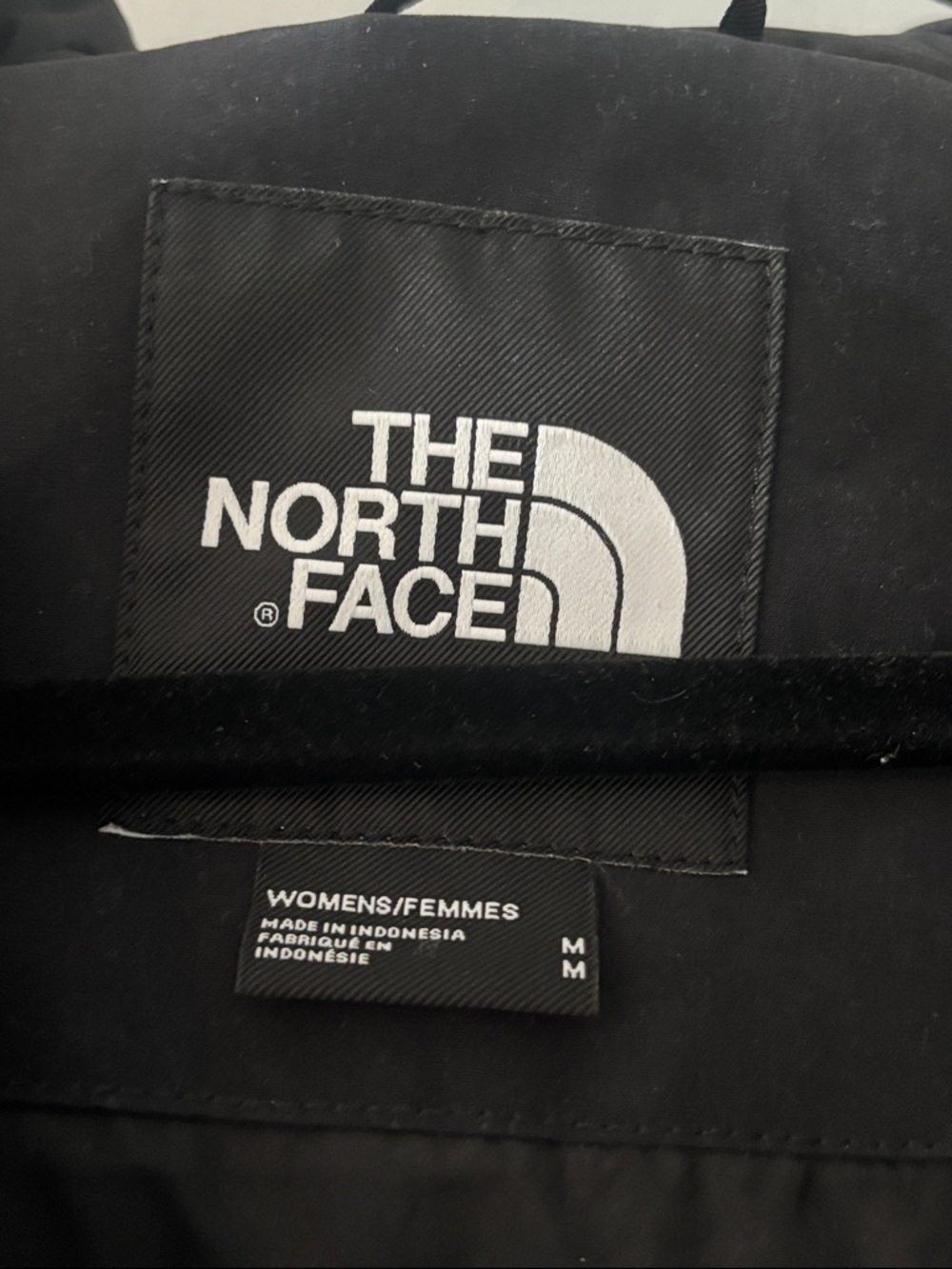 The North Face Womens Arctic Parka - Picture 10 of 16